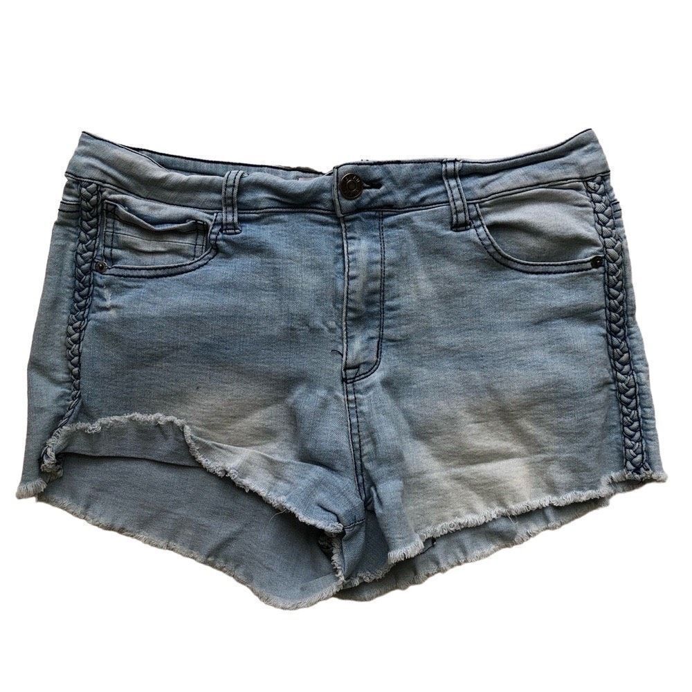 Jalate Jeans Cut Off Short - Women’s 13